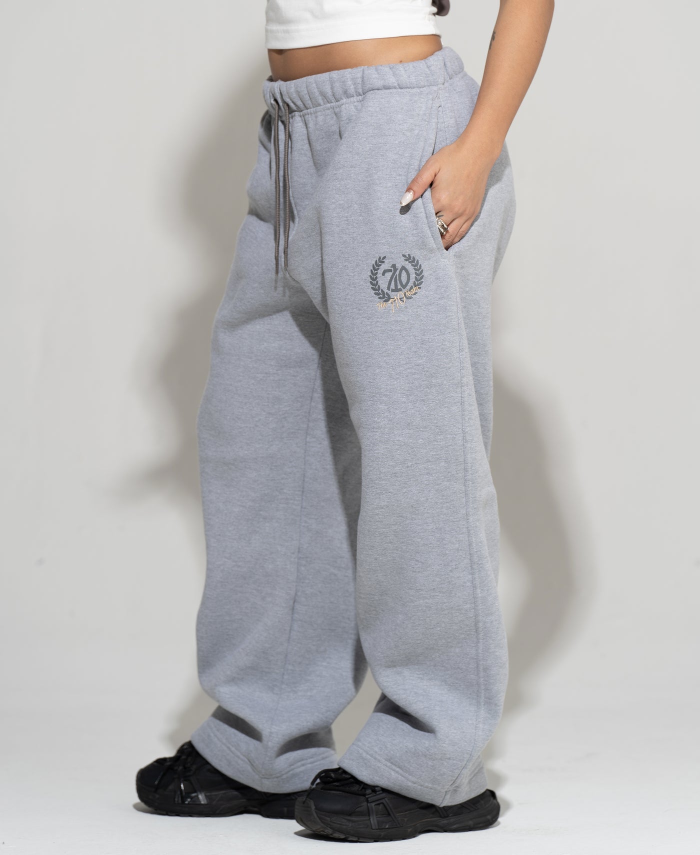 CALÇA MOLETOM “SCUDERIA” COR MESCLA