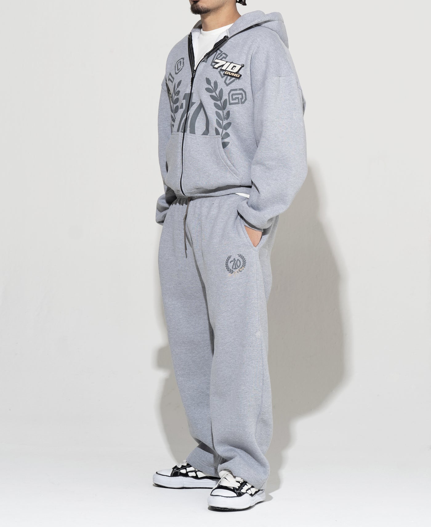 CALÇA MOLETOM “SCUDERIA” COR MESCLA
